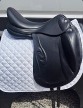 Load image into Gallery viewer, 2nd Hand Prestige Venus K Dressage Saddle C069X
