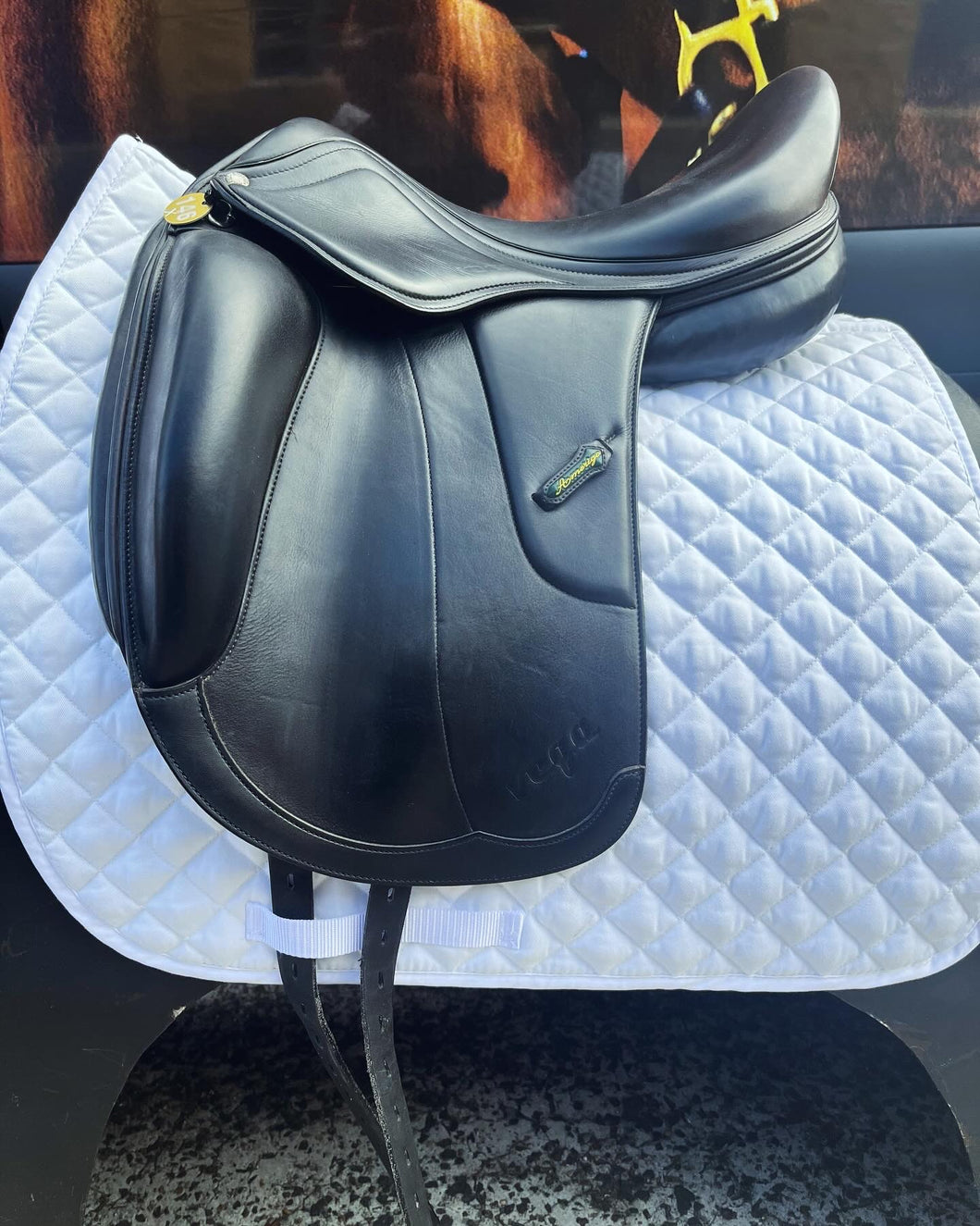 2nd Hand Amerigo Vega Dressage Saddle C146X