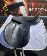Load image into Gallery viewer, 2nd Hand Riviera Cannes All Purpose Saddle C116X

