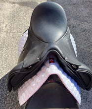 Load image into Gallery viewer, 2nd Hand Bates Isabell Icon Dressage Saddle C079X
