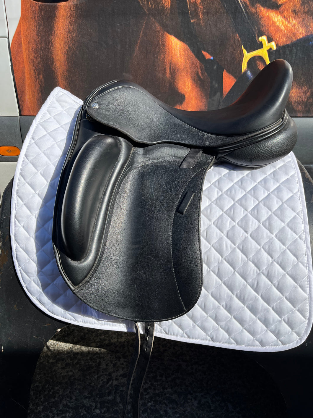 2nd Hand Custom Steffen's Advantage Monoflap Dressage Saddle C173X