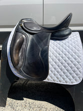 Load image into Gallery viewer, 2nd Hand Riviera Black Jack Dressage Saddle C249XX
